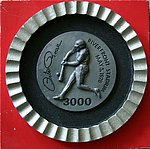 1978 Cincinnati Sports Alert - Plaque Ashtray - 3000 Hits.jpg