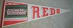 1976 Cincinnati Reds - Team Picture Pennant.jpg